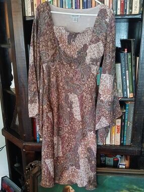 Marla Kim Paisley Print Smocked Bodice Dress - Pink Taupe